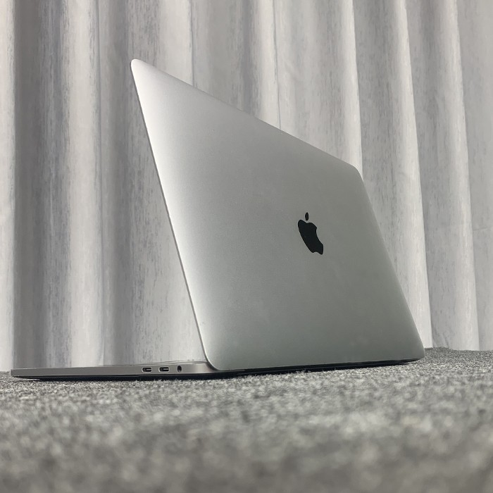 苹果笔记本电脑商务设计办公