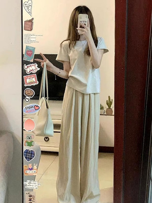 纯棉正肩短袖t恤女夏季显瘦小众