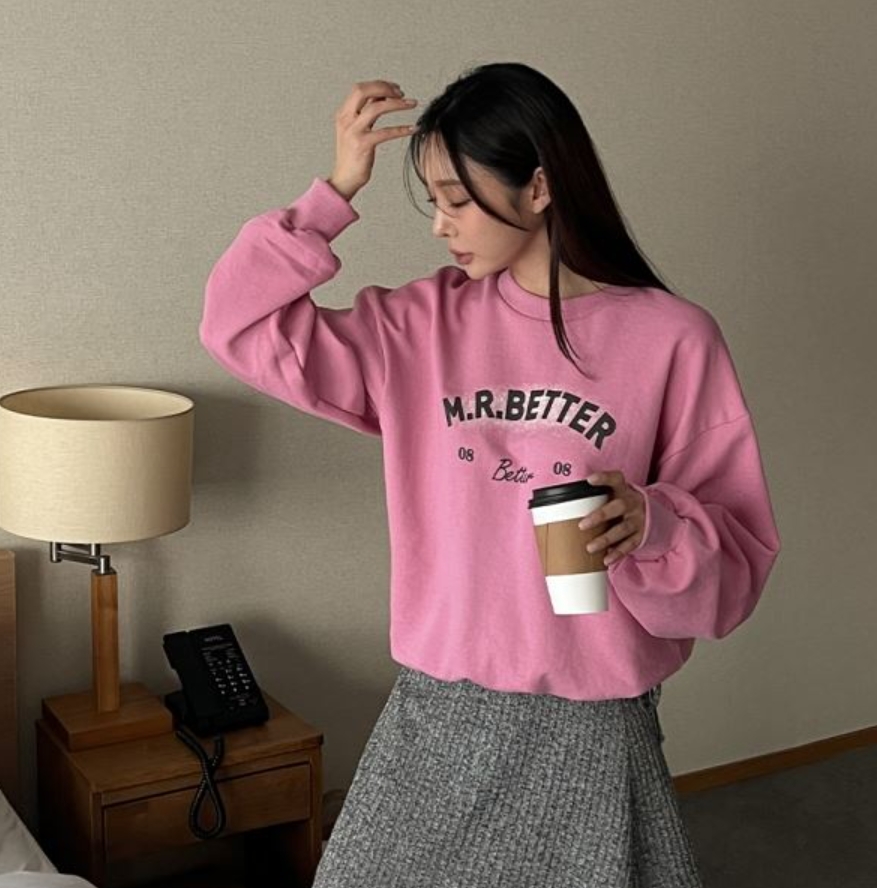 少女粉字母简约款百搭个性卫衣