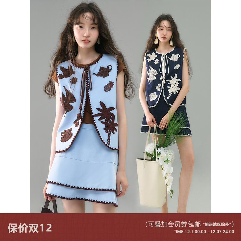 有耳uare飞鸟海鱼绣花马甲套装