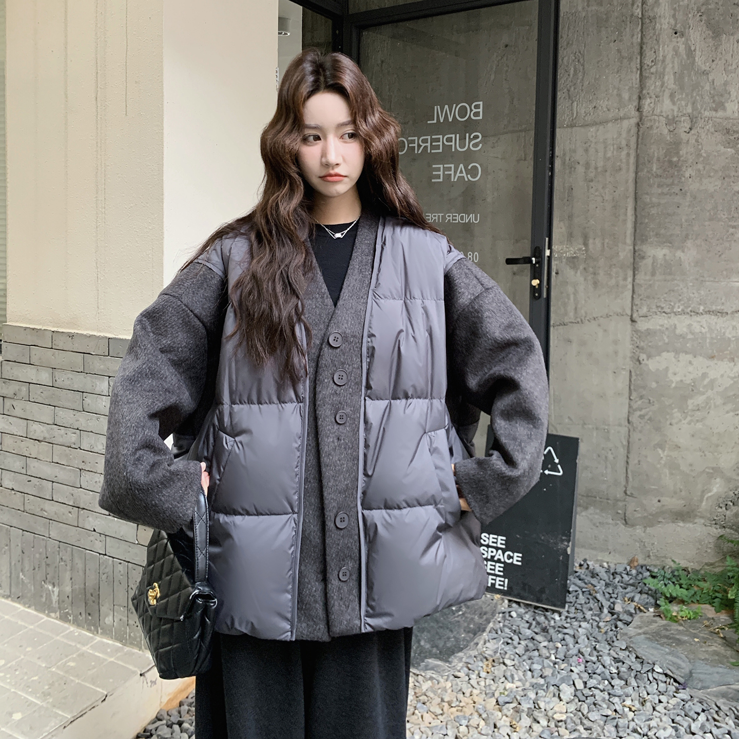 复古设计感毛呢拼接羽绒服女2025冬季中长款灰色加厚宽松保暖外套