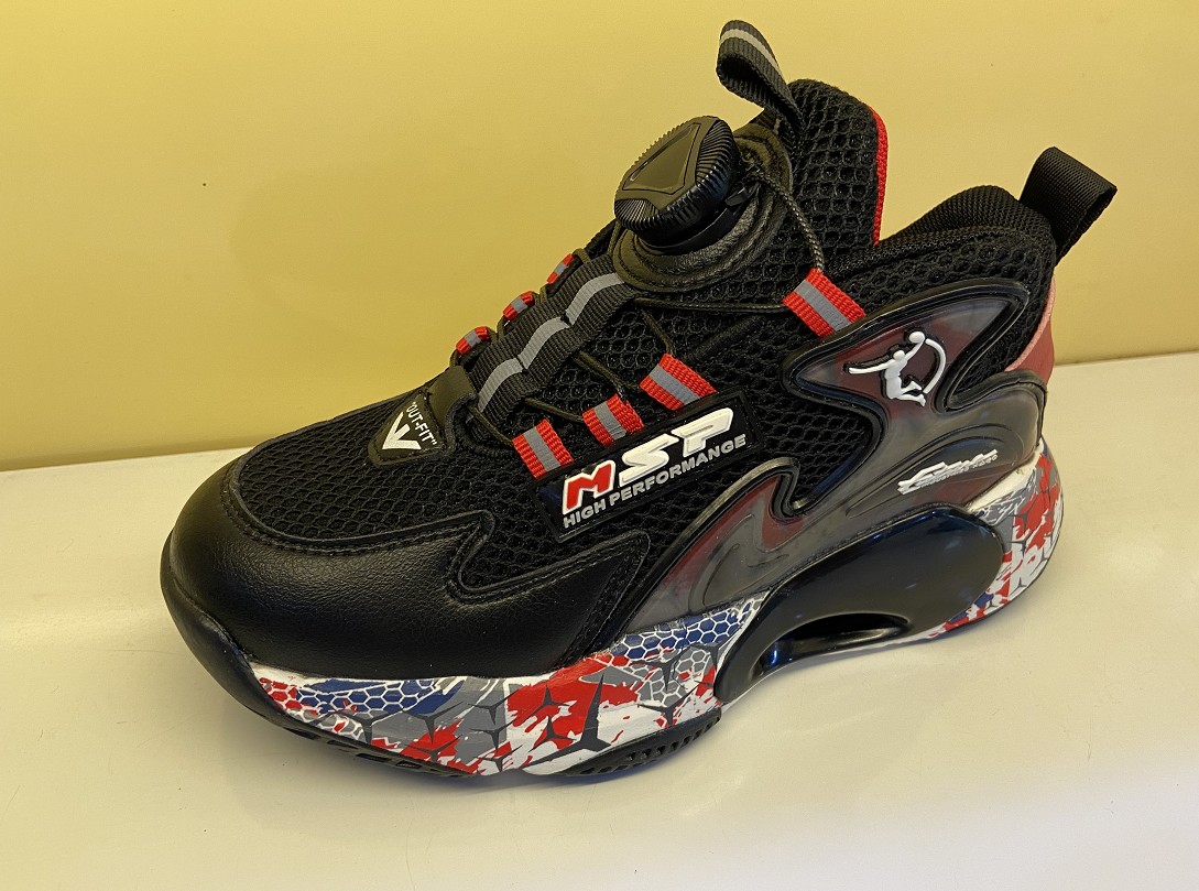 米菲童鞋篮球鞋男大童秋季新品韦德系列全城8青少年版低帮运动鞋