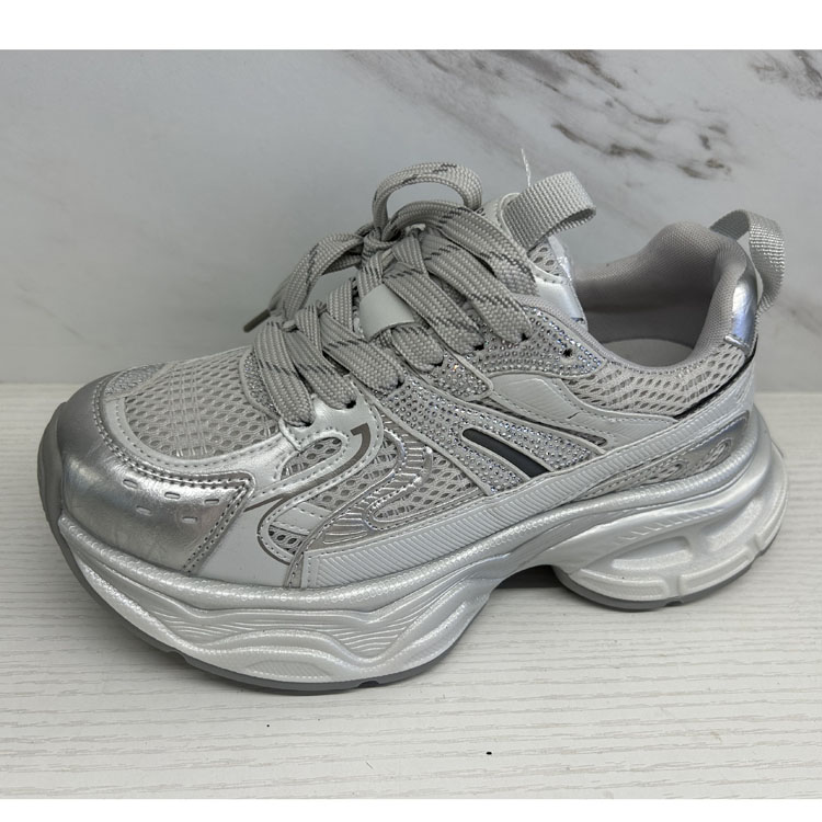 飞鸵2025春款新款运动鞋女白鞋透气松糕鞋厚底单鞋潮女鞋