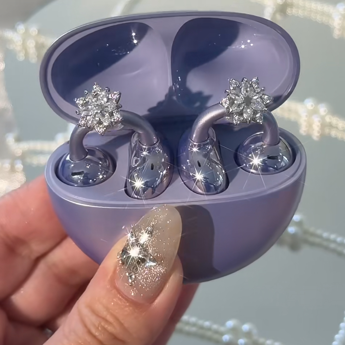 可旋转!钻扣耳机转c桥下合盖!