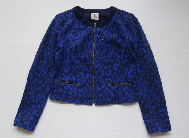 女款实用通勤风XS码外套