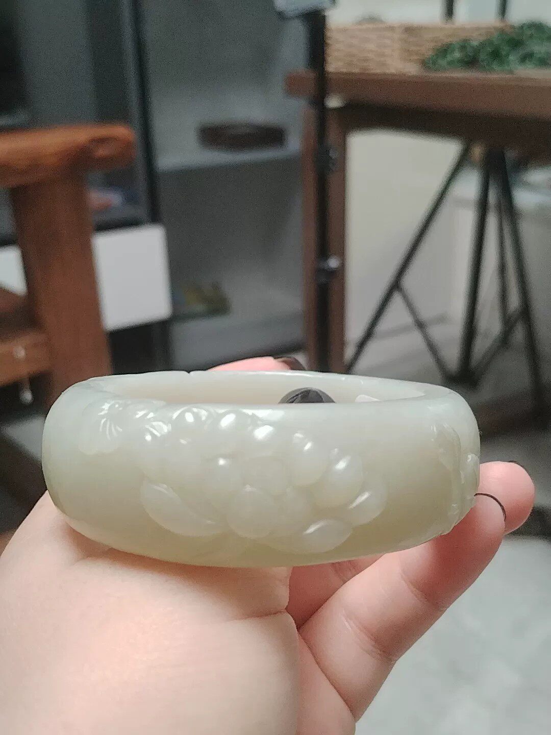 青白籽料手镯56圈口