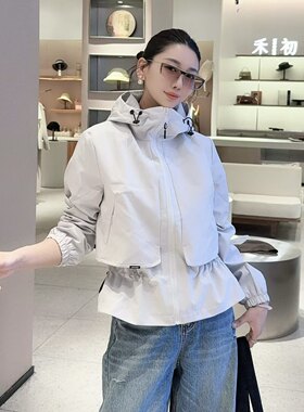欧洲站2026春新款休闲连帽假两件收腰修身风衣外套女