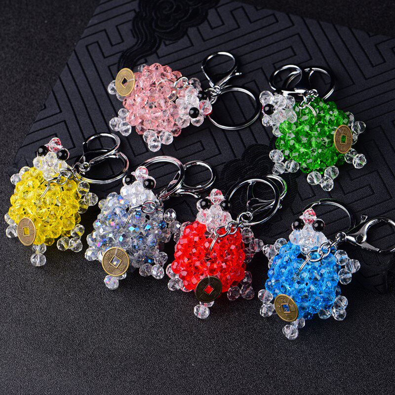 地摊热卖销diy水晶手工串珠编织网红款小乌龟吊坠钥匙扣流行饰品