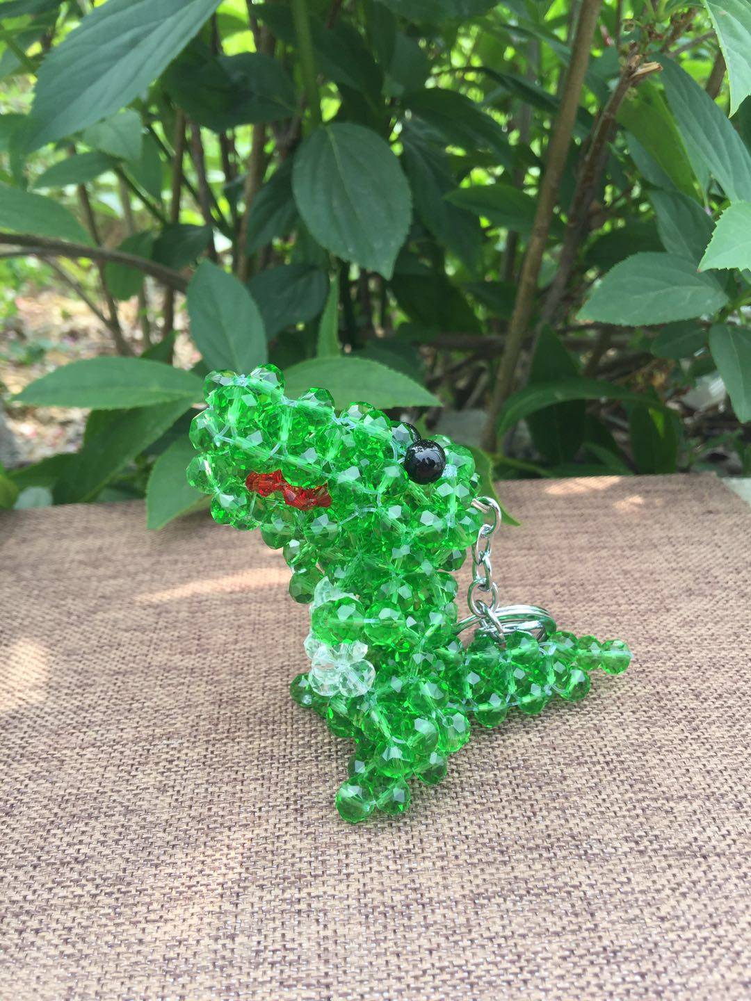 超可爱新款纯手工水晶串珠小恐龙diy编织钥匙扣包挂