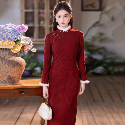 红色加绒加厚冬装国风新中式长袖改良旗袍2025新款拜年服女秋冬季