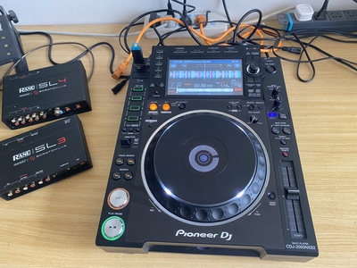 pioneer 先锋CDJ2000NXS2打碟机 单台 波纹 触屏 功能正常 保修