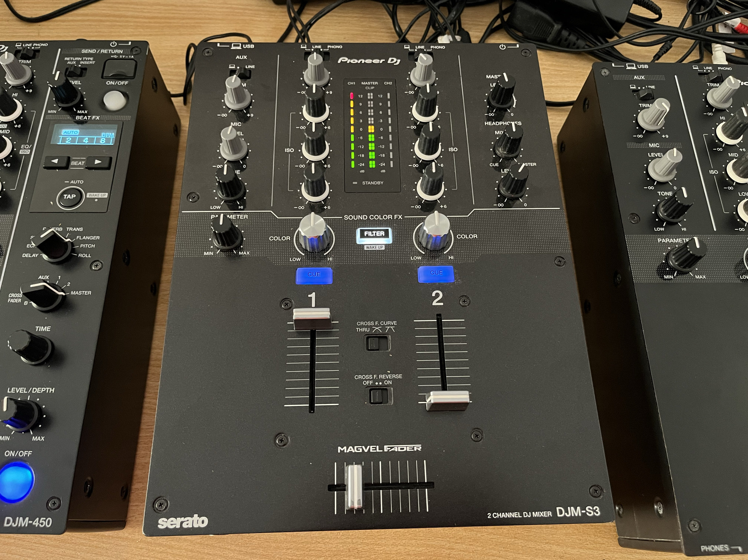 先锋DJM- S3 DJ混音台内置声卡支持DVS