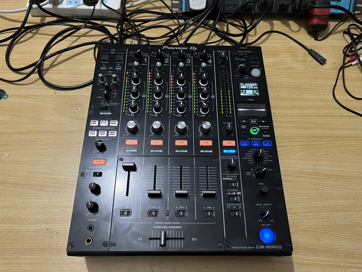 900NXS2先锋DJM900三代混音台无修正常使用