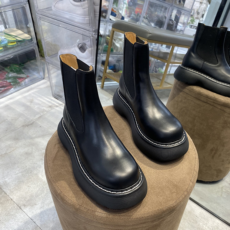 INSIDE AND OUTSIDE LEATHER PLATFORM CHELSEA BOOTS WOMENS 2024 AUTUMN AND WINTER NEW COWHIDE PLATFORM BIG TOE BOOTS WOMENS PLUS