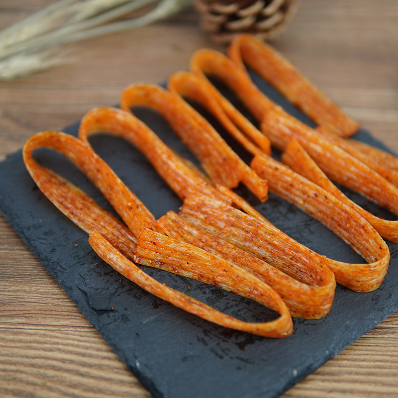 继东油辣子128g辣片辣条麻辣8090后儿时怀旧大礼包东北大面筋零食