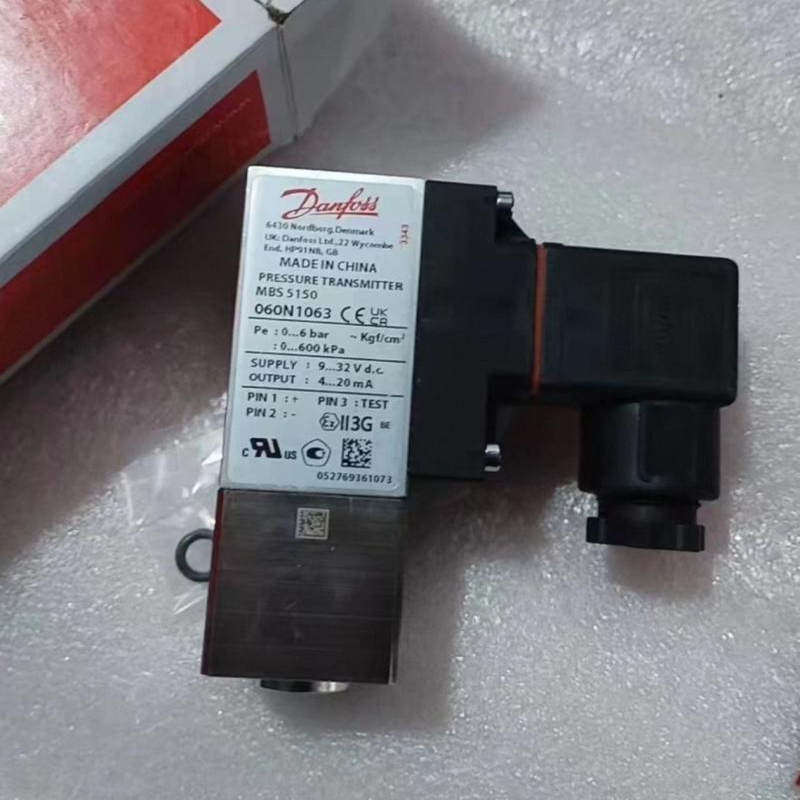 060N1063丹佛斯压力传感器