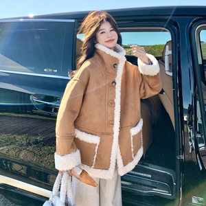 现货主推款加厚皮毛一体外套羊羔毛两面穿大衣 8156p210k328，女装皮草，浙宝186