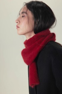 浣熊绒女秋冬加厚针织纯山羊绒百搭气质小众红色长款羊毛围脖围巾