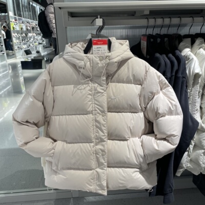 NIKE耐克女子ASWNSWTFDWNFLMETROPFR羽绒服FZ5929-010