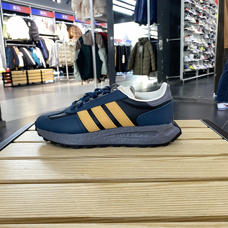 百搭运动休闲鞋Adidas/阿迪达斯