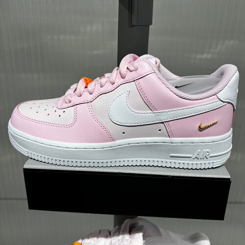 NIKE耐克女子AIR FORCE 1 '07空军一号板鞋休闲鞋IV5197-601