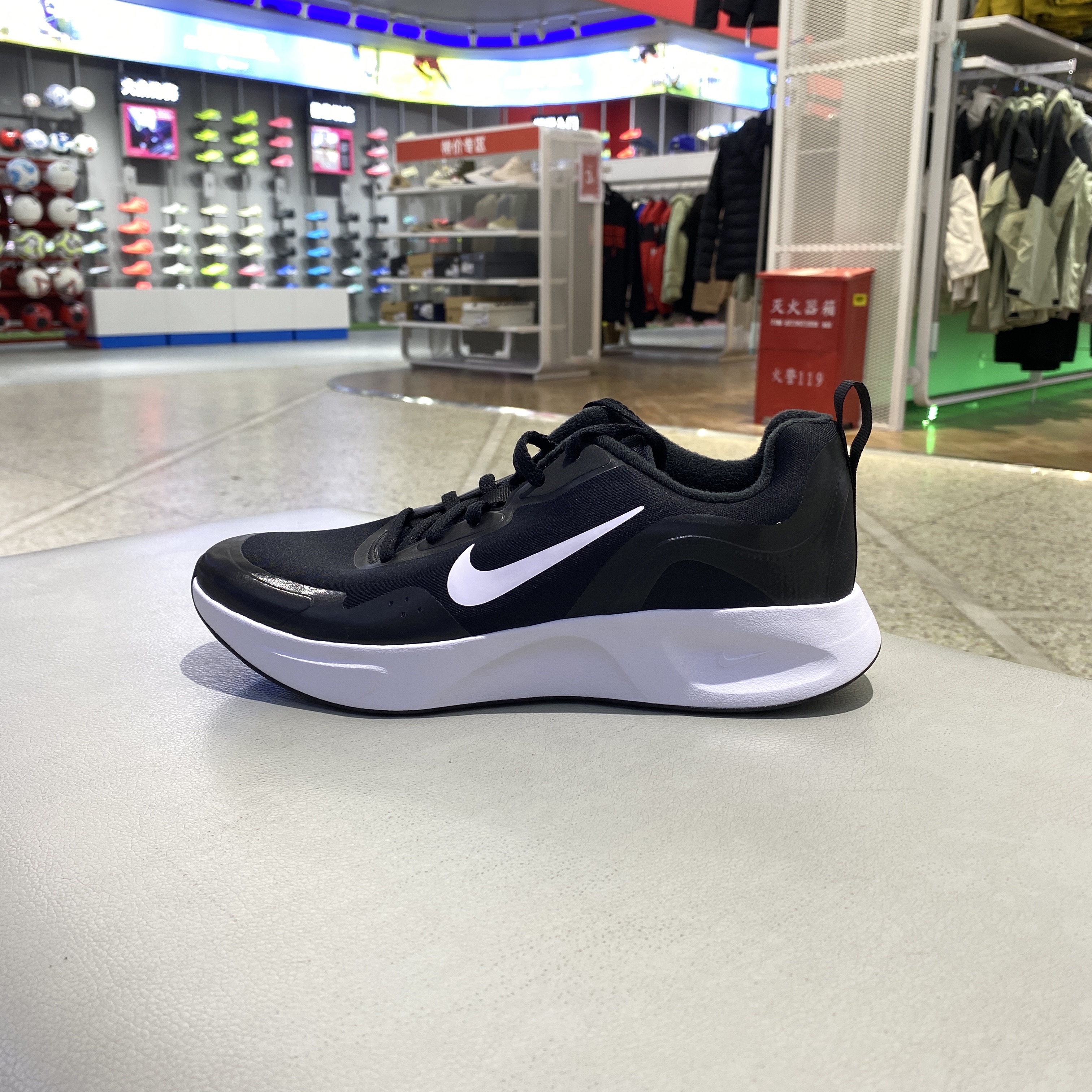 Nike耐克WEARALLDAY跑步鞋男运动鞋CT1729-001