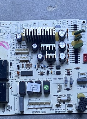 适用格力内机空调30138904 主板M8243G电路板GRJ824-A2变频控制板