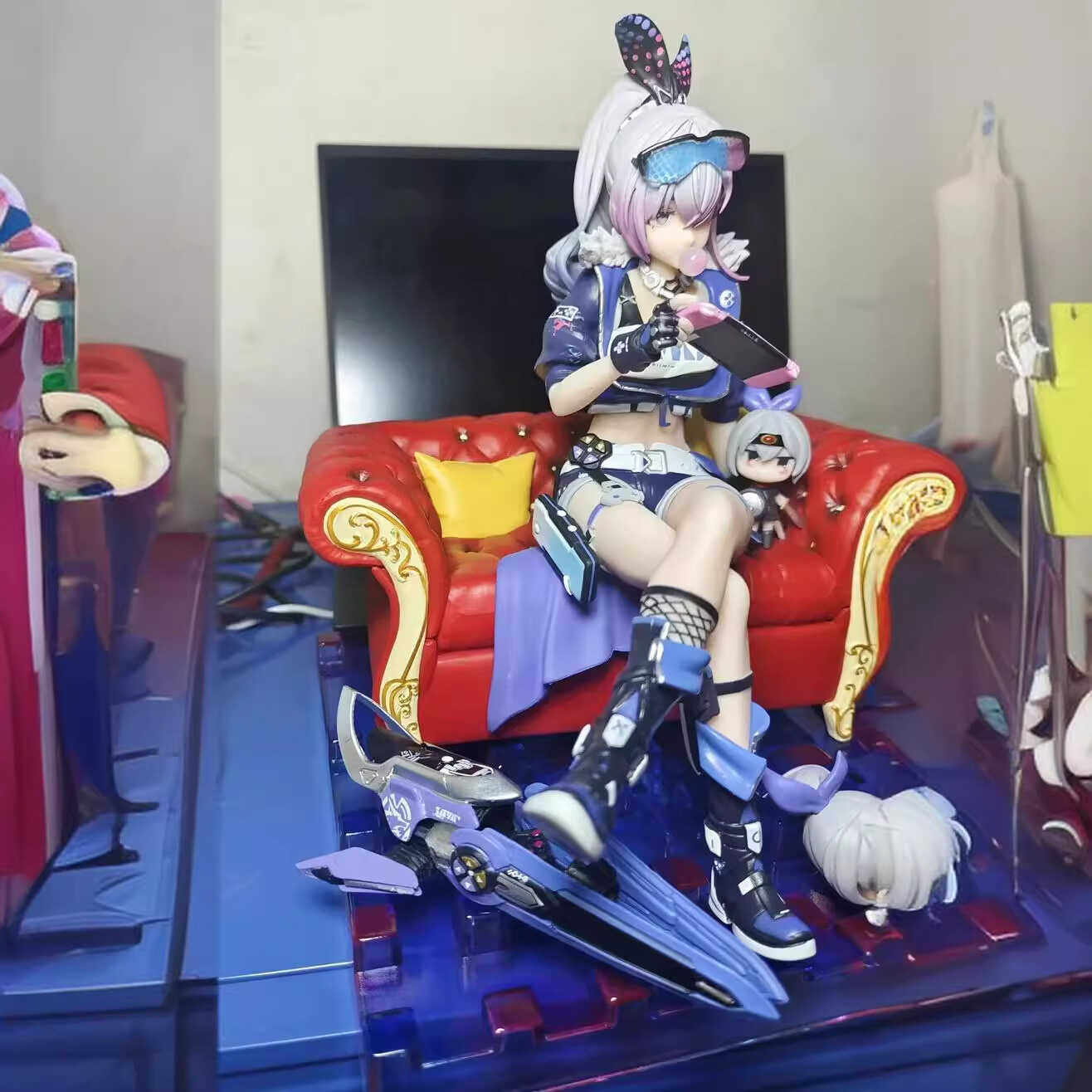 动漫公仔 哈基米 银狼 坐姿 游戏周边 机箱模型摆件 PVC盒装手办