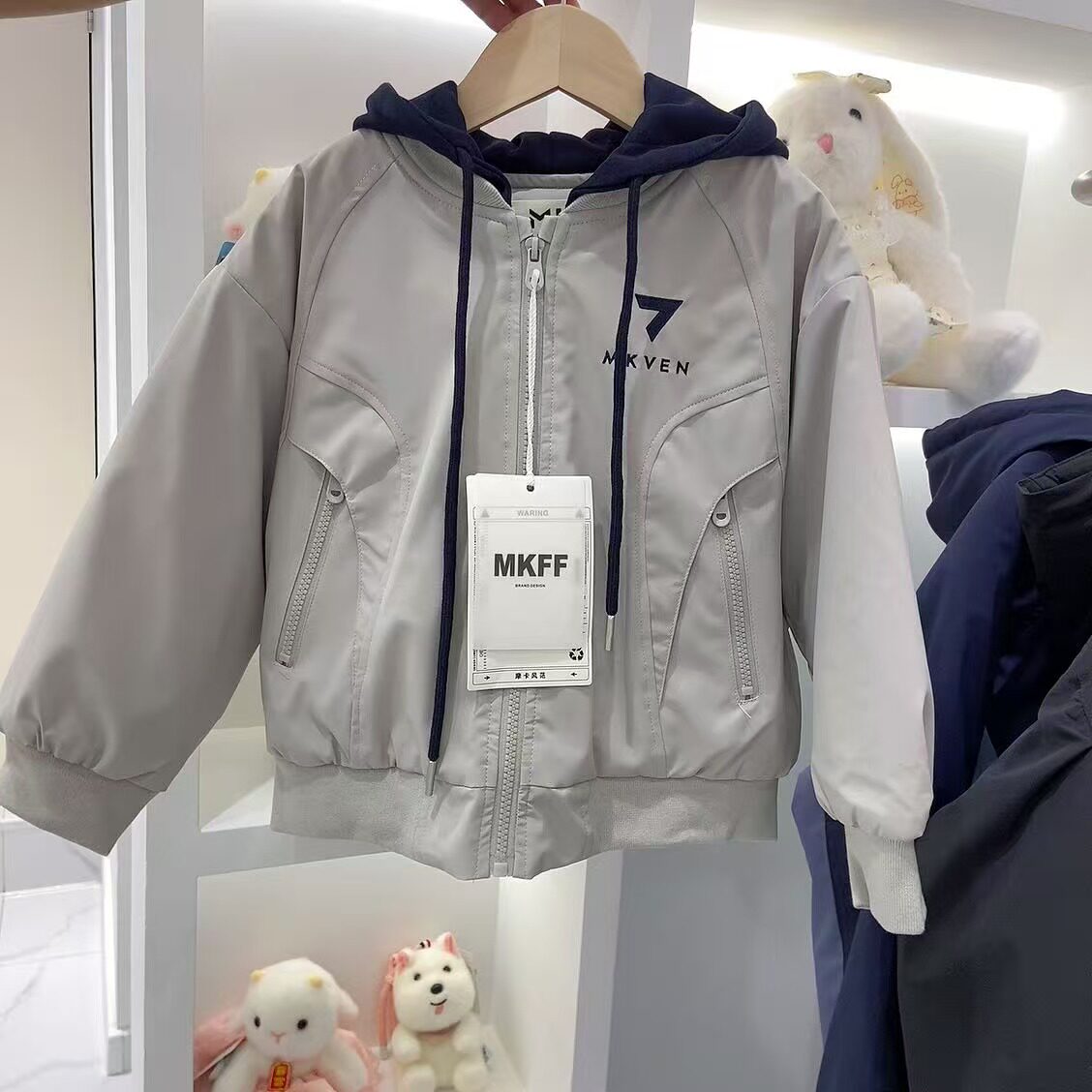 休闲风连帽撞色棉服男女加棉厚款外套拉链外套灰色高质量连帽外套