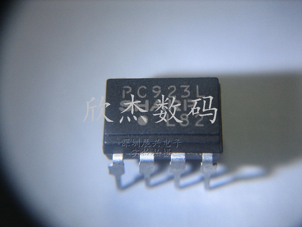 PC923L0NSZ0F 逻辑输出光电耦合器　全新原装