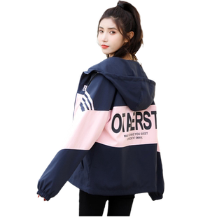 春秋装外套少女2026年新款初中高中学生加绒韩版宽松连帽夹克上衣