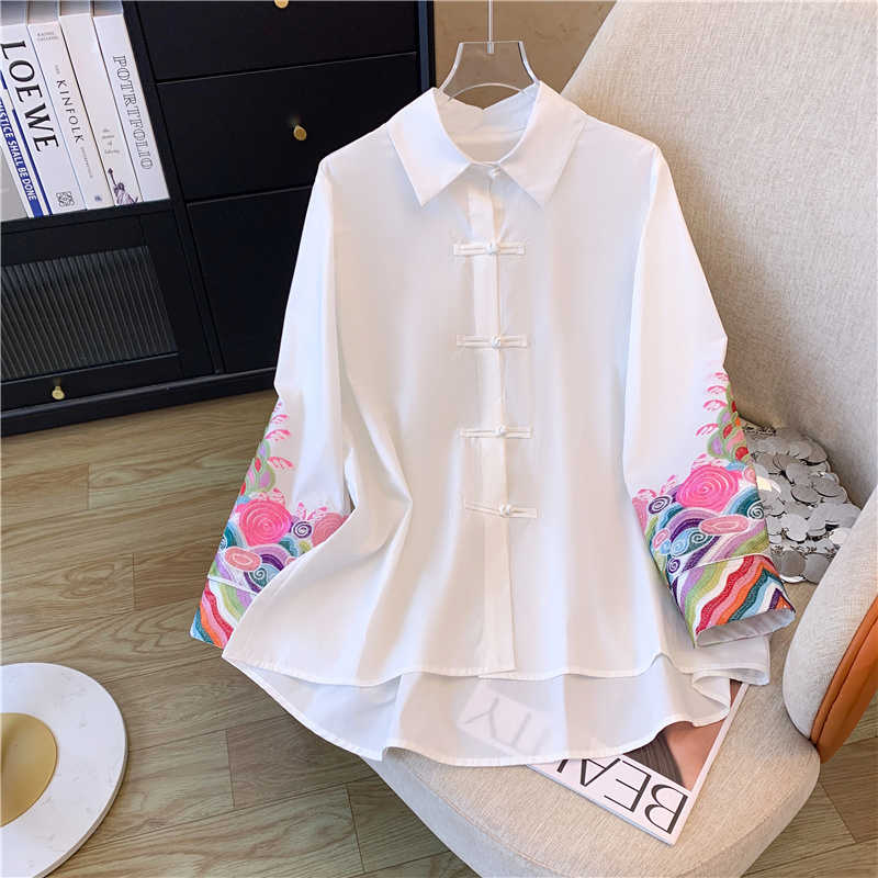 新中式国风长袖衬衫少女春秋2025新款初高中学生重工刺绣汉服上衣