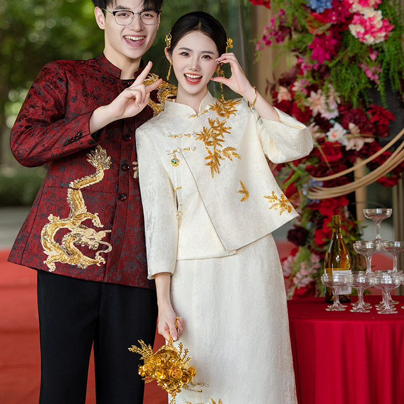 新中式金竹刺绣订婚结婚旗袍礼服