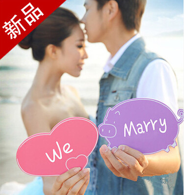 创意婚纱摄影影楼拍照道具情侣手拿对板卡通小猪英文字母板道具