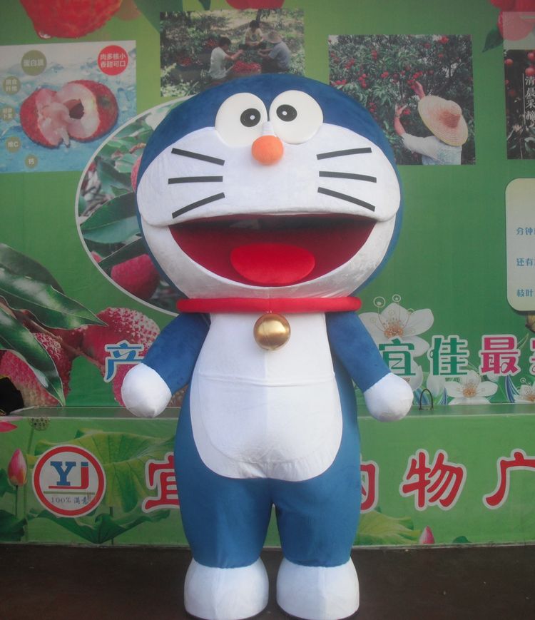机器猫行走卡通人偶哆啦A梦