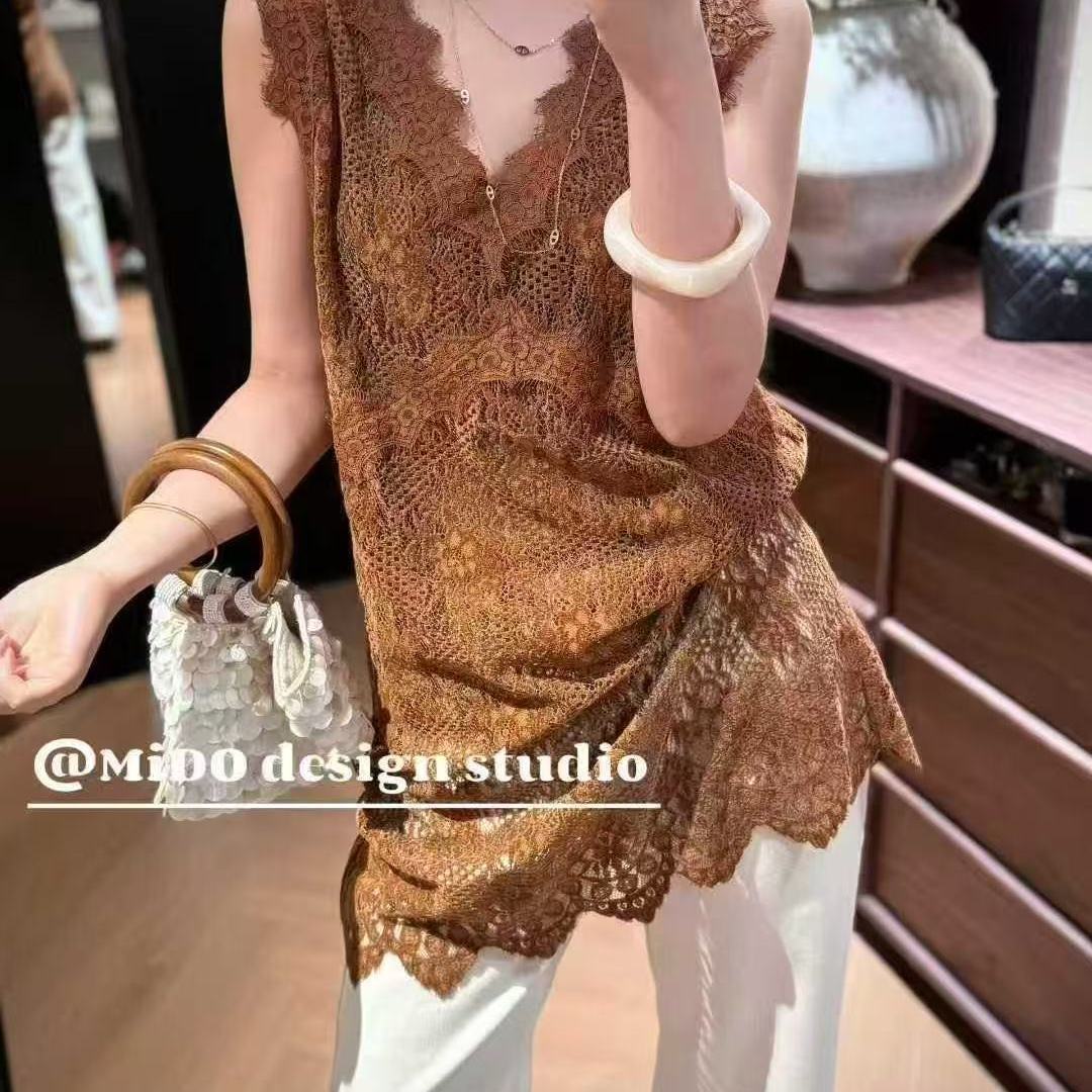 欧货蕾丝打底衫无袖棕色