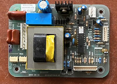 海信冰箱BCD-212TDEK电源板1002994  主板