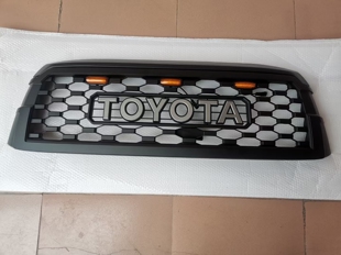 新款 20款 TRD版 英文标前脸中网灯前通风网配件08 蜂窝款 红杉改装