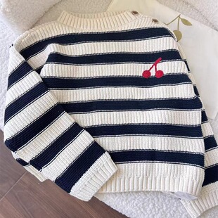法单~女童黑白条纹樱桃毛衣 儿童秋冬棉线针织衫 圆领套头毛线衫