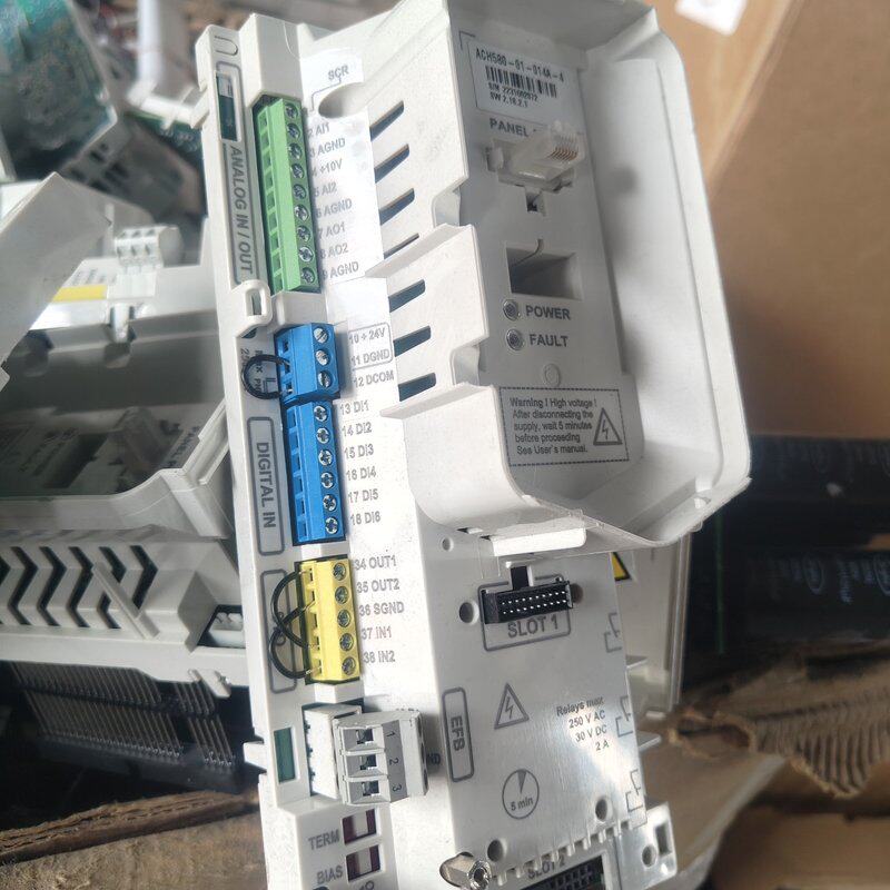 议价ABB变频器主板型号ACH580-01-014A-4实可维修