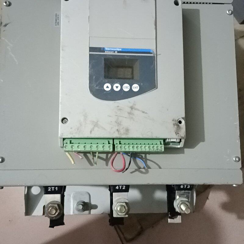 施耐德二手变频器ATS48C25Q拆机的,功能正常,有需要的
