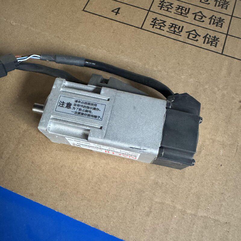 议价那智机器人电机MSMD5AZS2V7 实物图拍摄 功率:50可维修