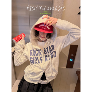 FISH YU -式辣妹风ROCKSTAR字母印花正肩小版连帽卫衣外套26072