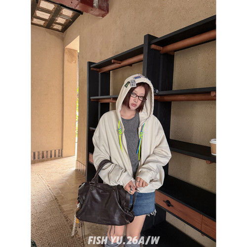 FISH YU -多标签设计宽松连帽双头拉链卫衣外套(含100棉料)26670