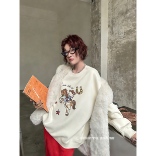 FISH 部牛仔Kitty小马印花内里复合摇粒绒宽松圆领卫衣25799