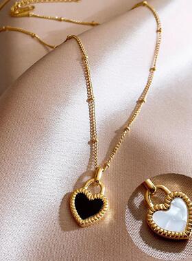 双面黑色桃心项链女小众设计感轻奢2023年新款颈链配饰吊坠锁骨链