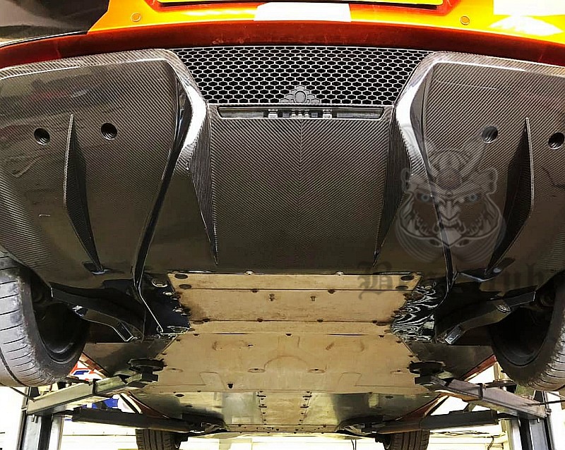 MP4-12C/625/650 改装 MSO 干碳纤 后唇 后扰流 高品质