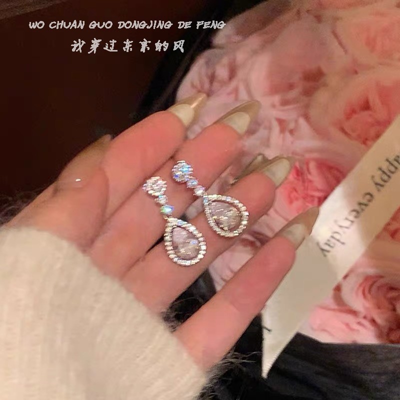 千金水滴耳环女气质百搭耳环