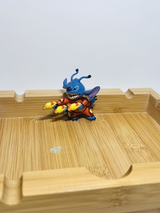 一些老货迪s尼小摆件奶油胶diy配件