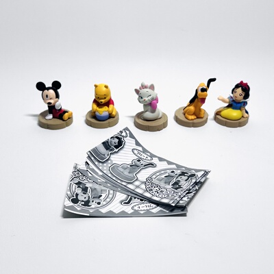 多美TOMY扭蛋迪s尼坐姿米奇维尼噗噗布鲁托白雪公主玛丽猫摆件